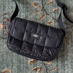 UGG Quilted Black  Messenger Bag